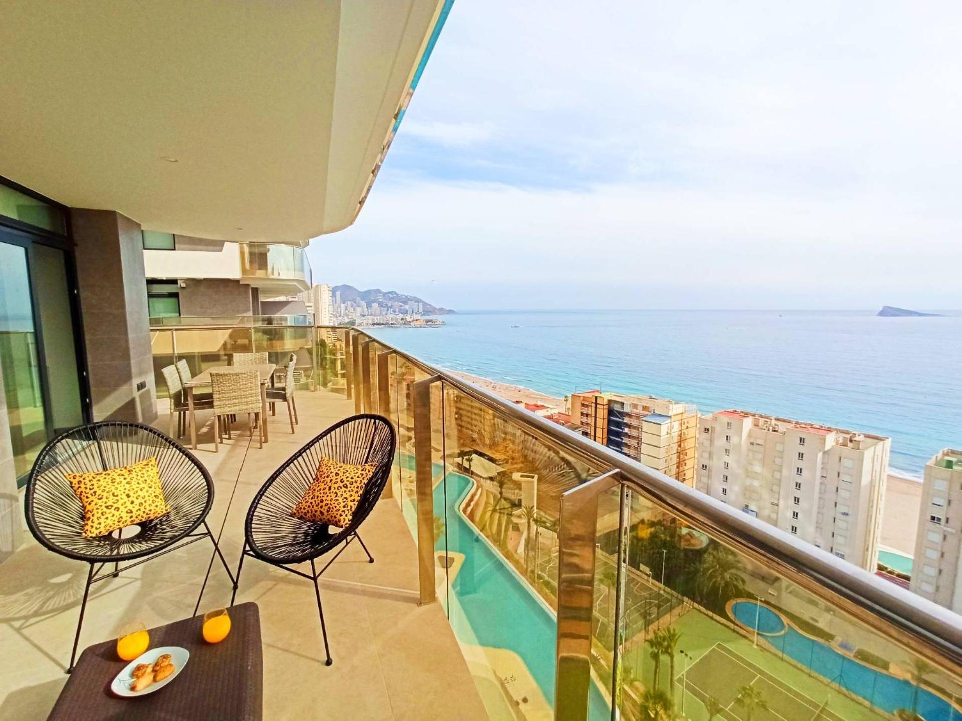 בנידורם Sunset Cliffs Beach מראה חיצוני תמונה
