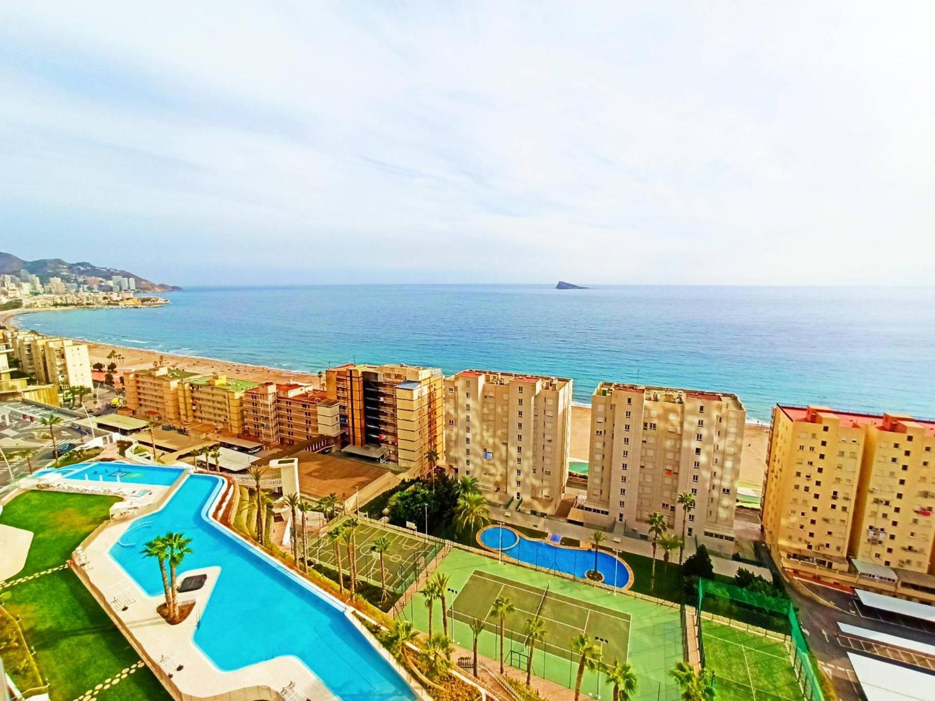 בנידורם Sunset Cliffs Beach מראה חיצוני תמונה