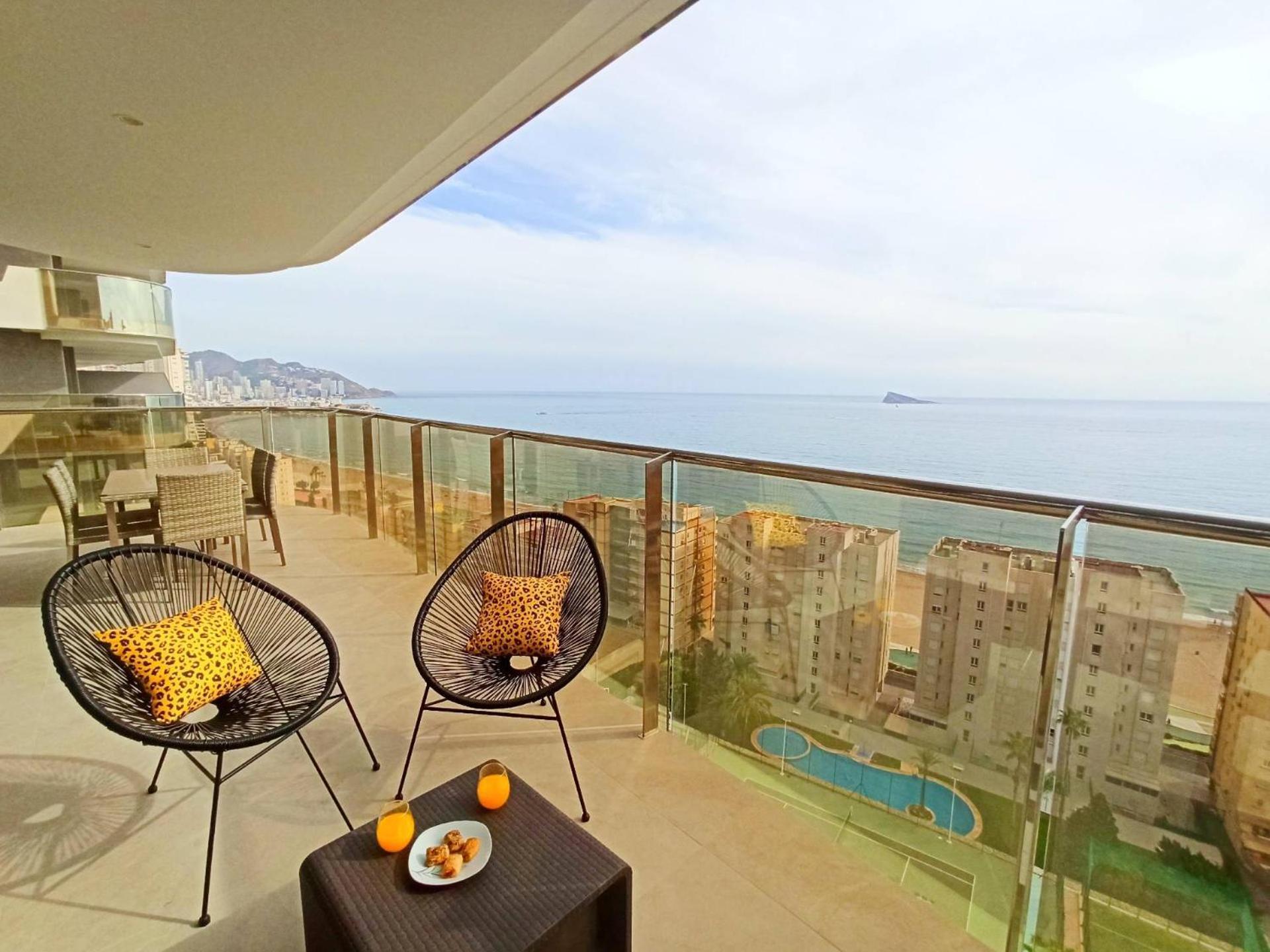 בנידורם Sunset Cliffs Beach מראה חיצוני תמונה